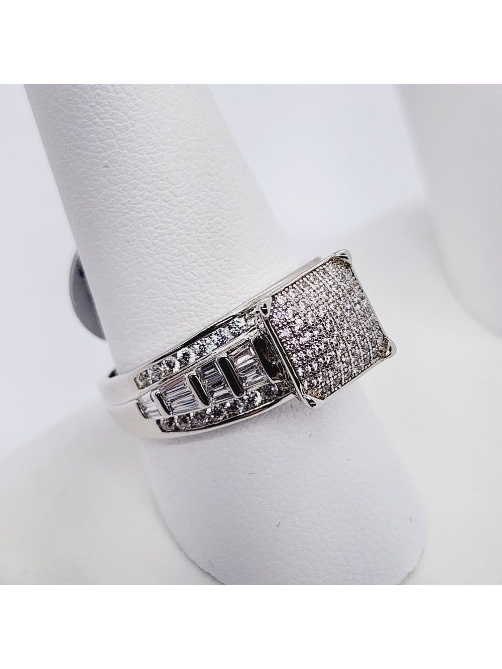 Brand New Sterling Silver 925 square design woman ring - Picture 4 of 5